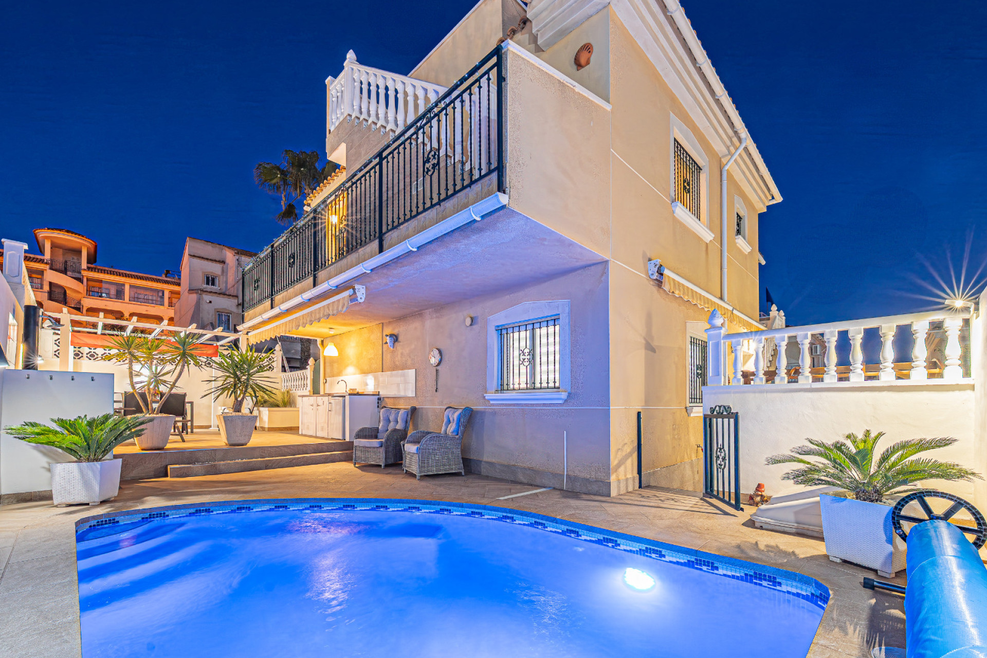 Reventa - 3. Casa pareada - Villamartin - Costa Blanca Sur