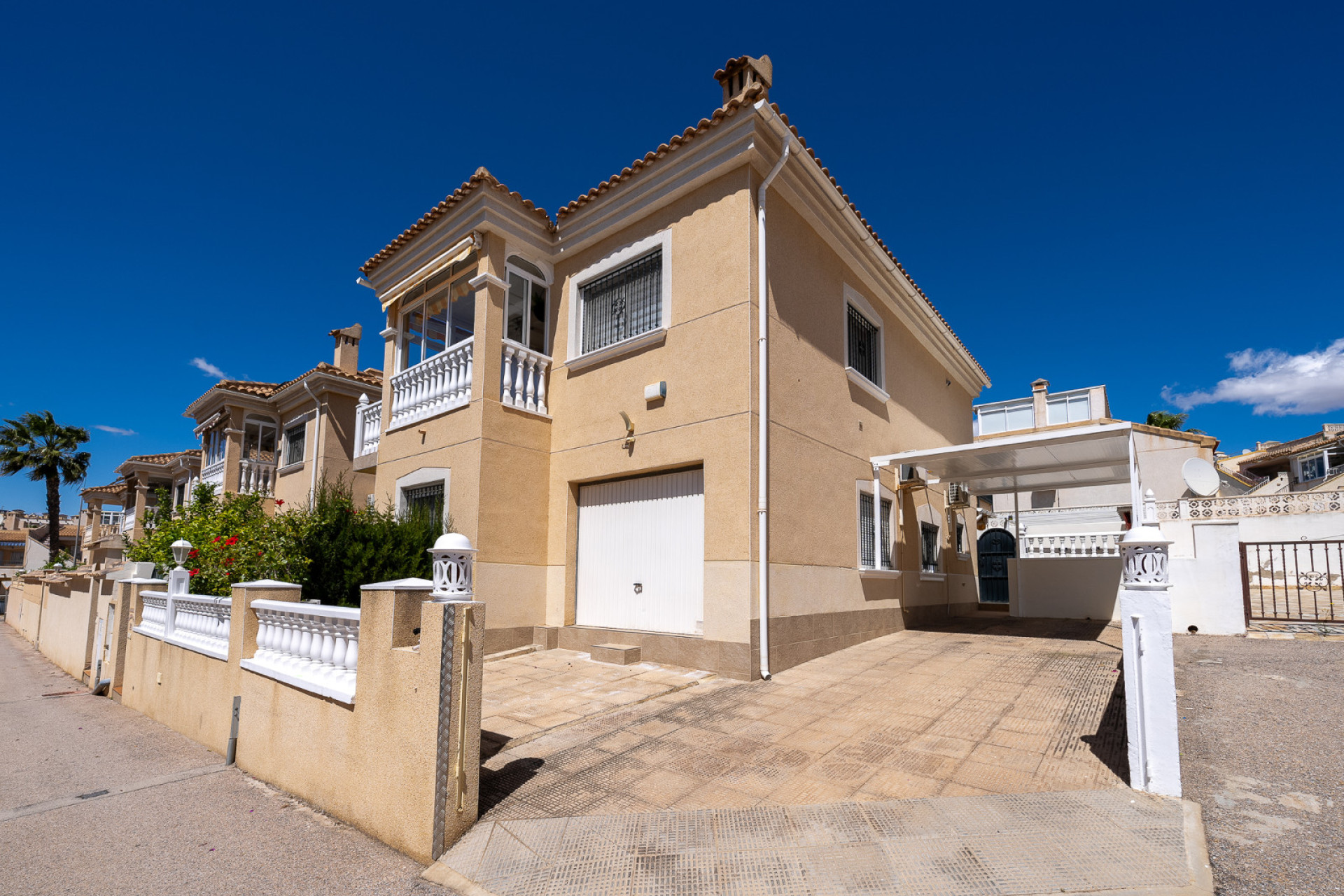 Reventa - 3. Casa pareada - Villamartin - Costa Blanca Sur