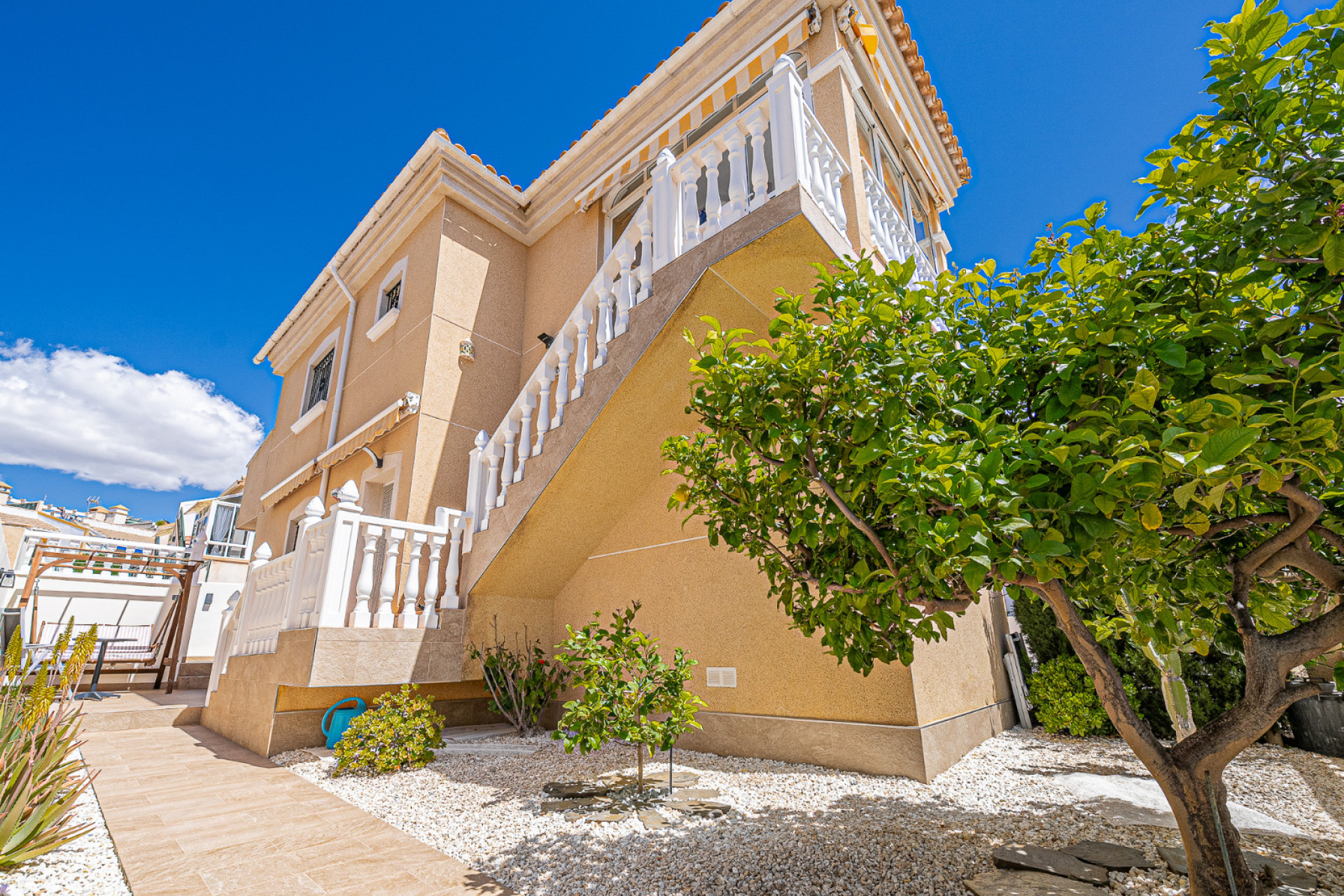 Reventa - 3. Casa pareada - Villamartin - Costa Blanca Sur