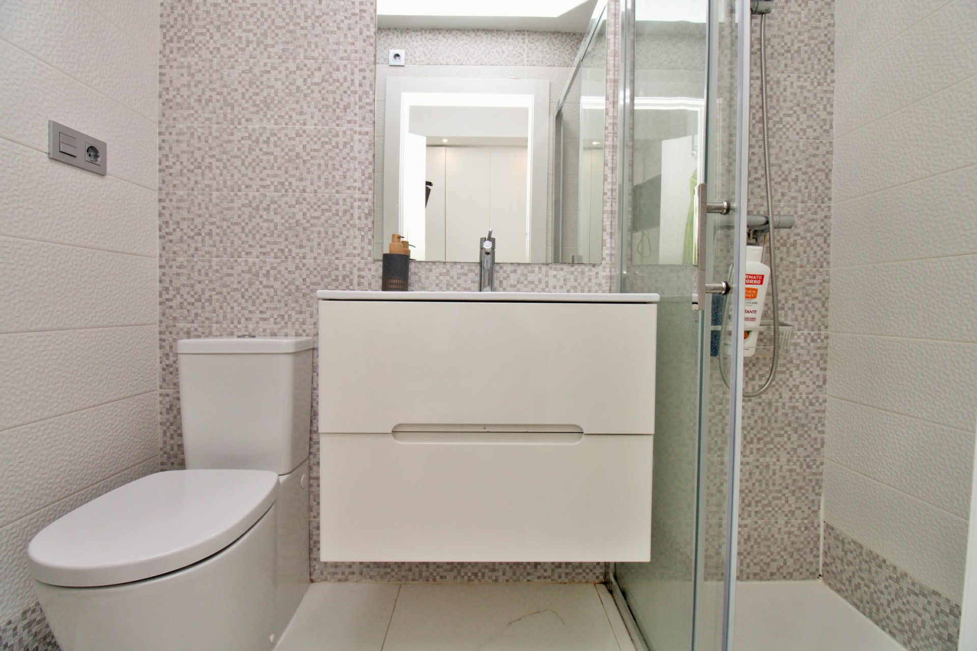 Reventa - 3. Casa pareada - Villamartin - Costa Blanca Sur