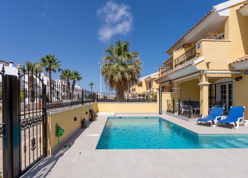 Reventa - 3. Casa pareada - Villamartin - Costa Blanca Sur