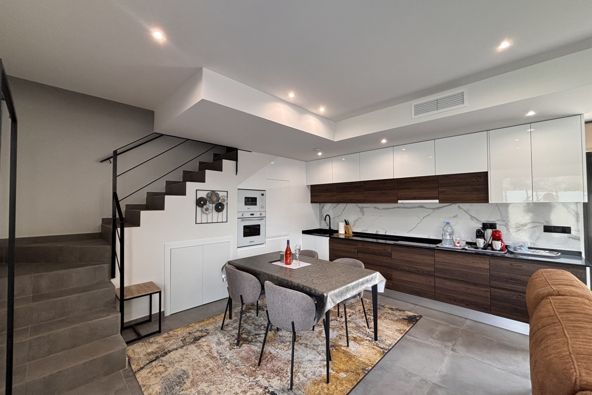 Reventa - 3. Casa pareada - Villamartin - Costa Blanca Sur