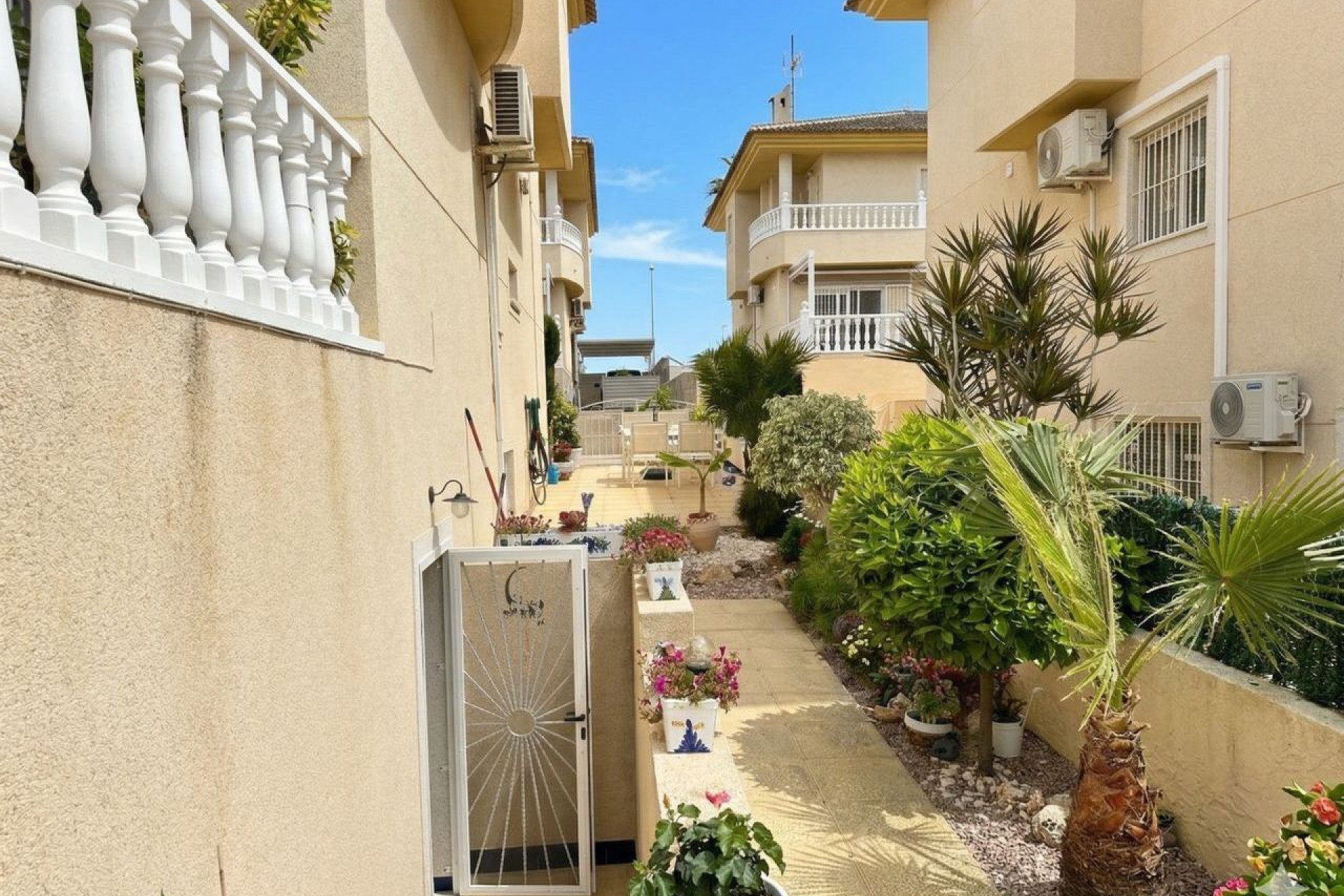 Reventa - 4. Chalet pareado - Benijófar - Costa Blanca Sur