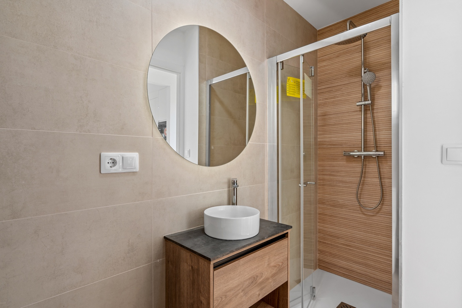 Reventa - 4. Chalet pareado - Benimar - Costa Blanca Sur