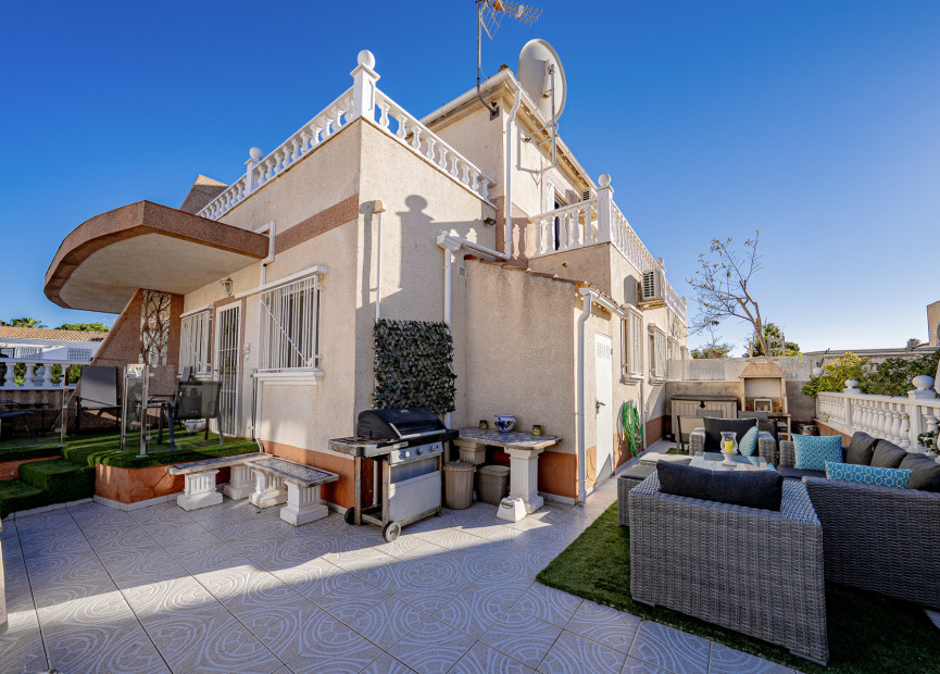 Reventa - 4. Chalet pareado - Cabo Roig - La Regia