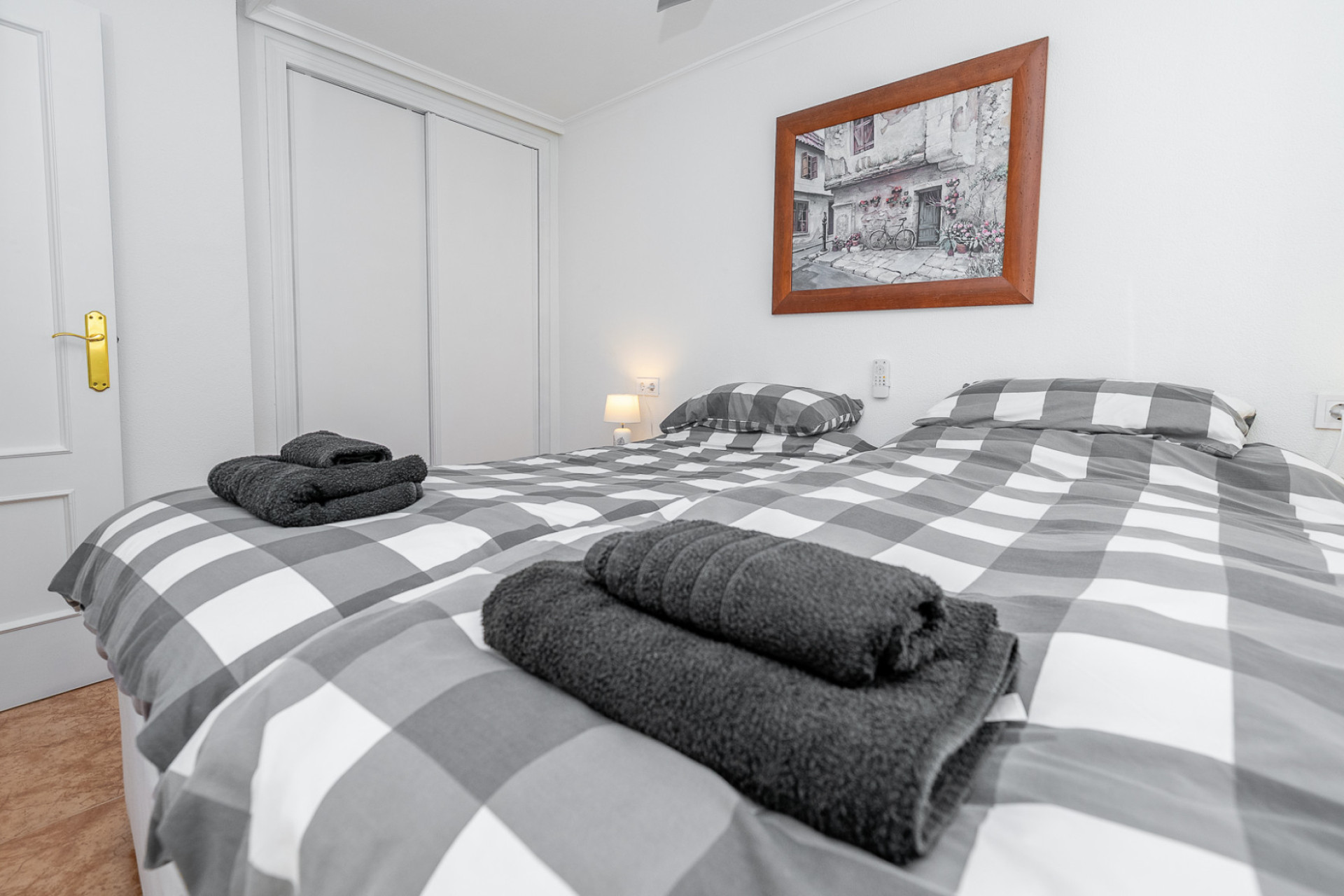 Reventa - 4. Chalet pareado - Cabo Roig - La Regia