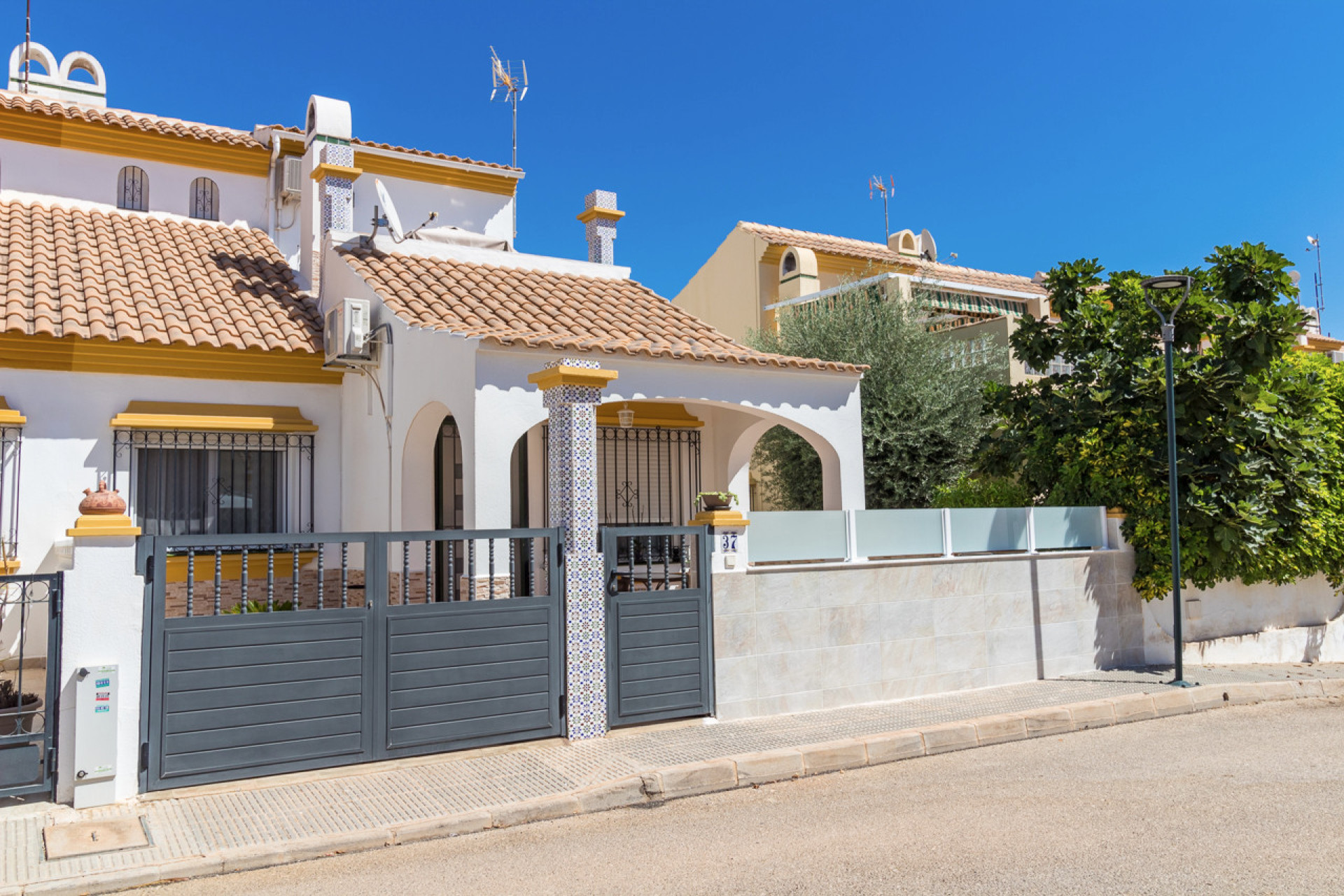 Reventa - 4. Chalet pareado - La Zenia - Costa Blanca Sur