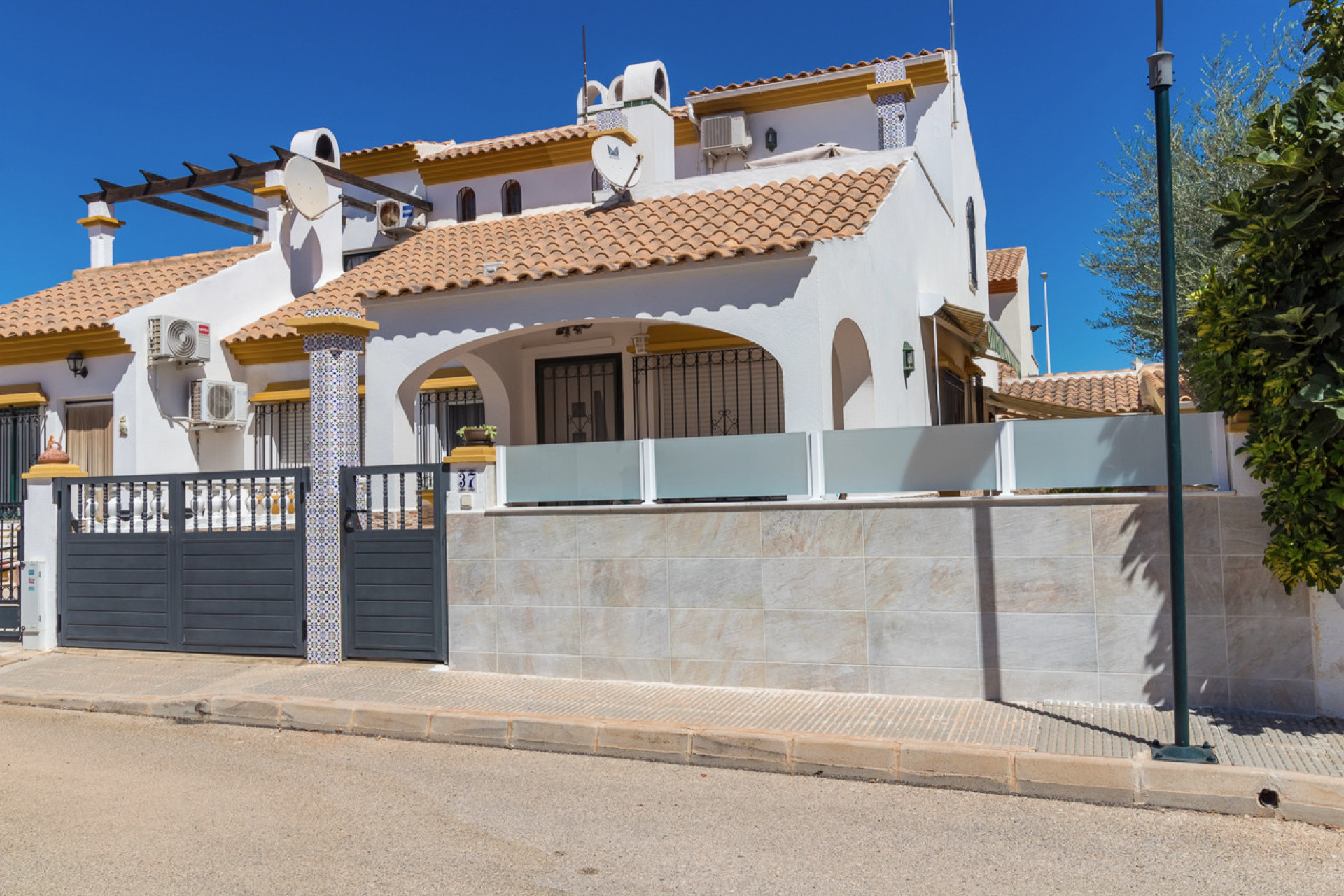 Reventa - 4. Chalet pareado - La Zenia - Costa Blanca Sur