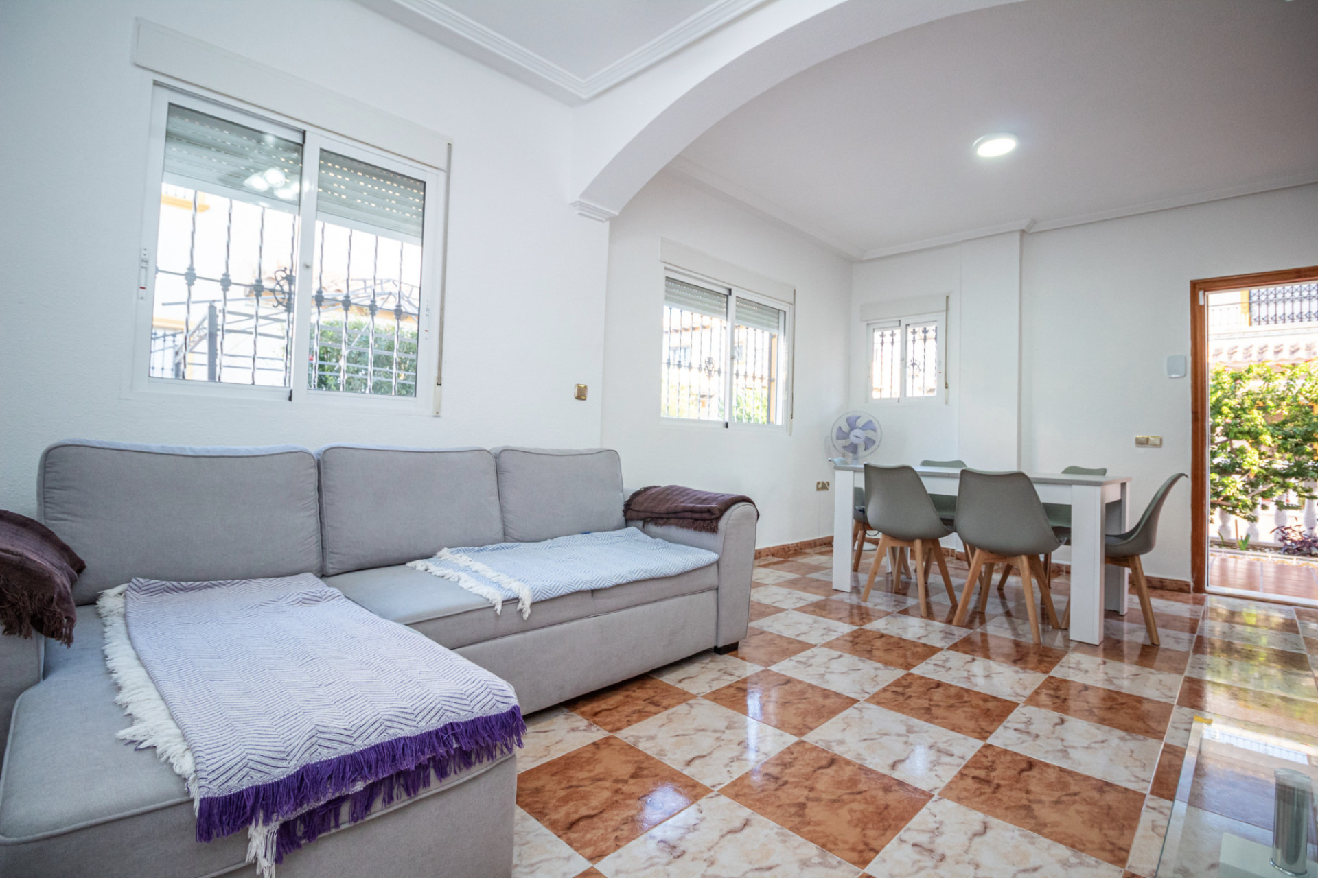 Reventa - 4. Chalet pareado - La Zenia - Costa Blanca Sur