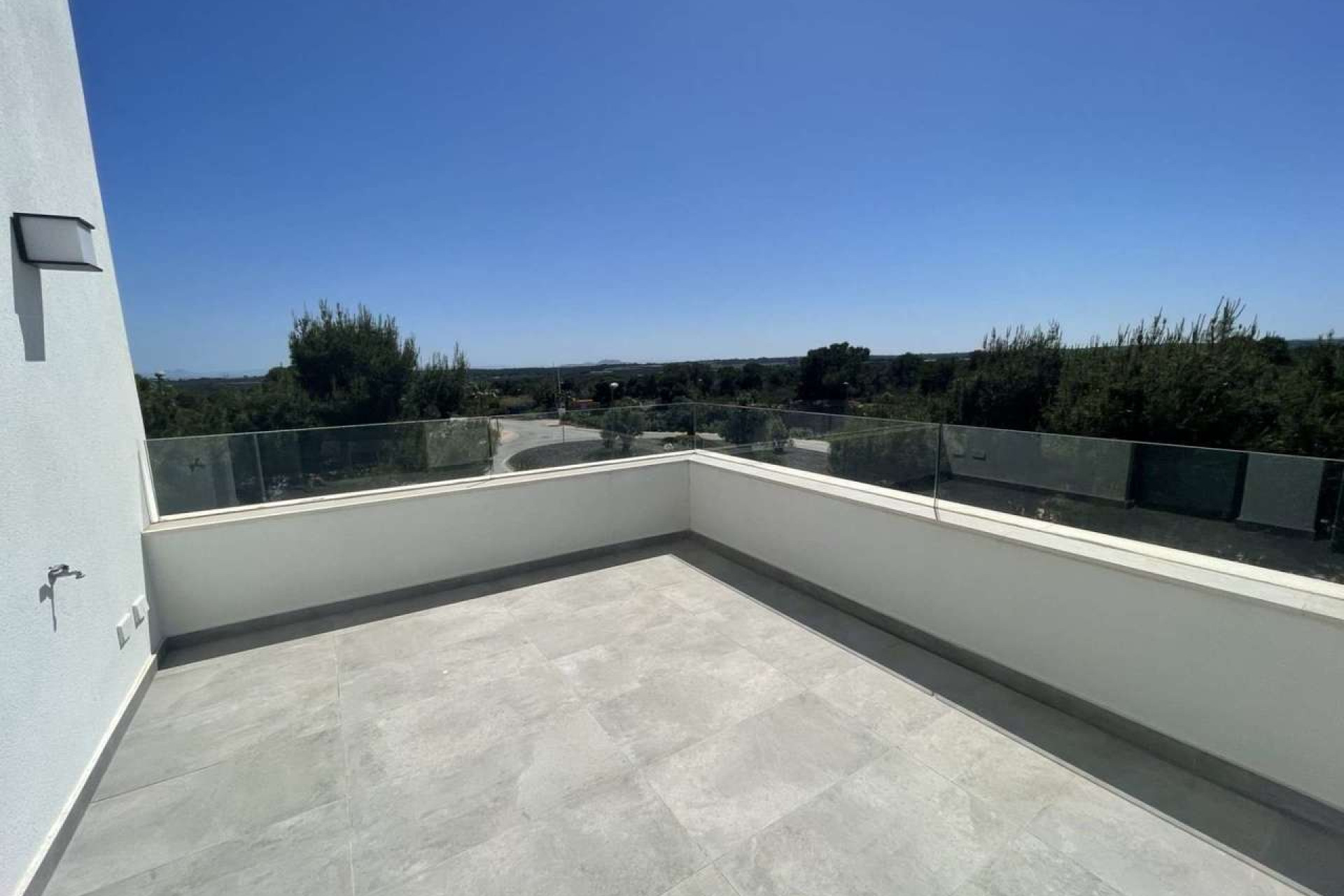 Reventa - 4. House - Detached Villa - Las Colinas Golf and Country Club - Las Colinas Golf