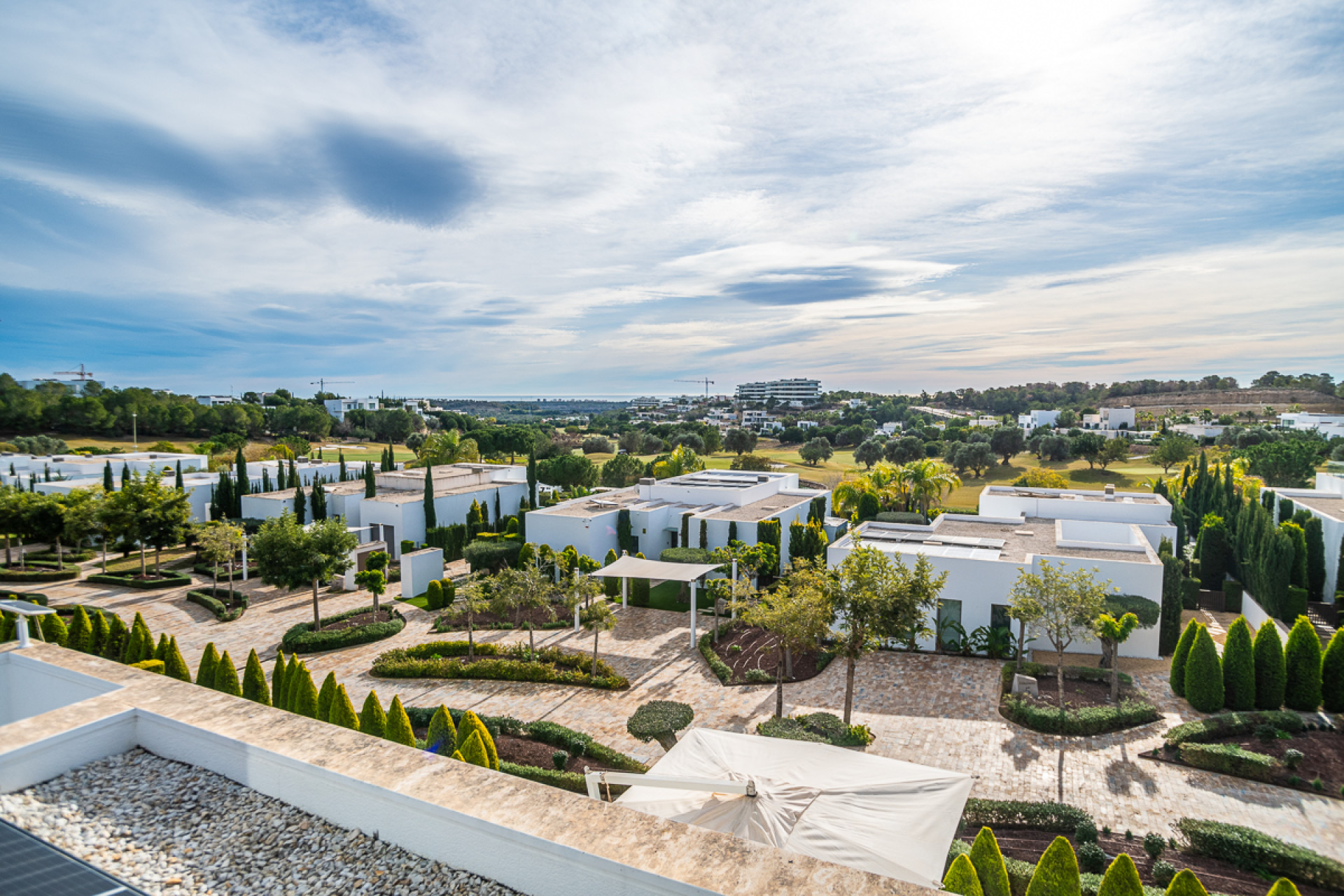 Reventa - 4. House - Detached Villa - Las Colinas Golf and Country Club - Las Colinas Golf