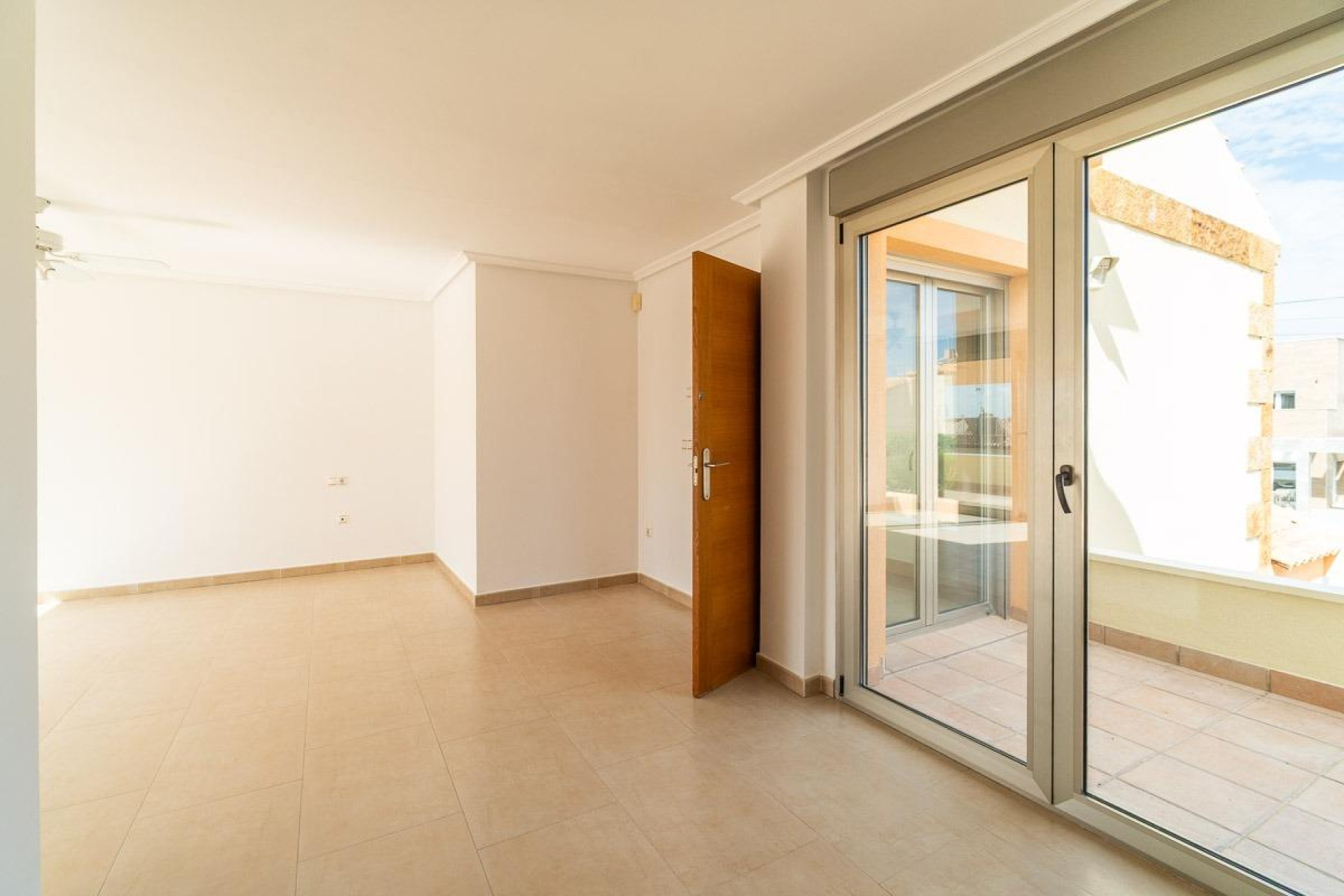 Reventa - 4. House - Detached Villa - Torrevieja - Aguas nuevas 2