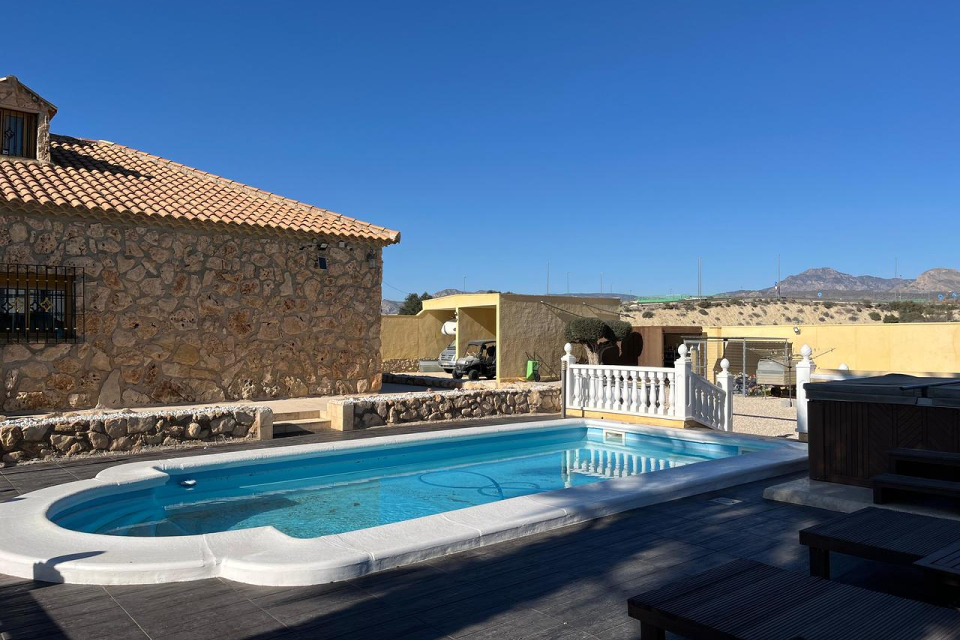 Reventa - 5. Finca / Country Property - Fortuna - Pinoso