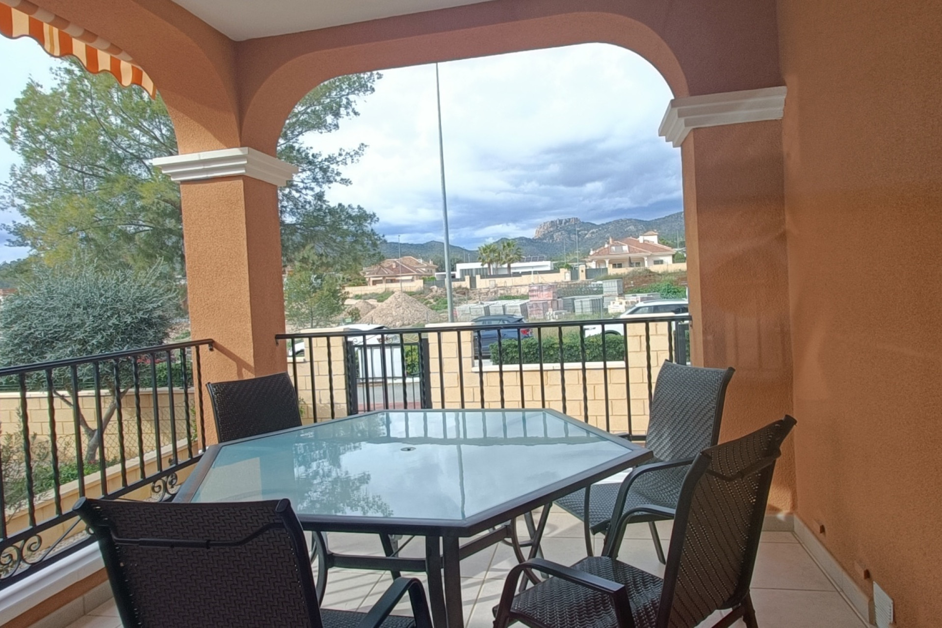 Reventa - 6. Independent villa - La Romana - Costa Blanca Norte 