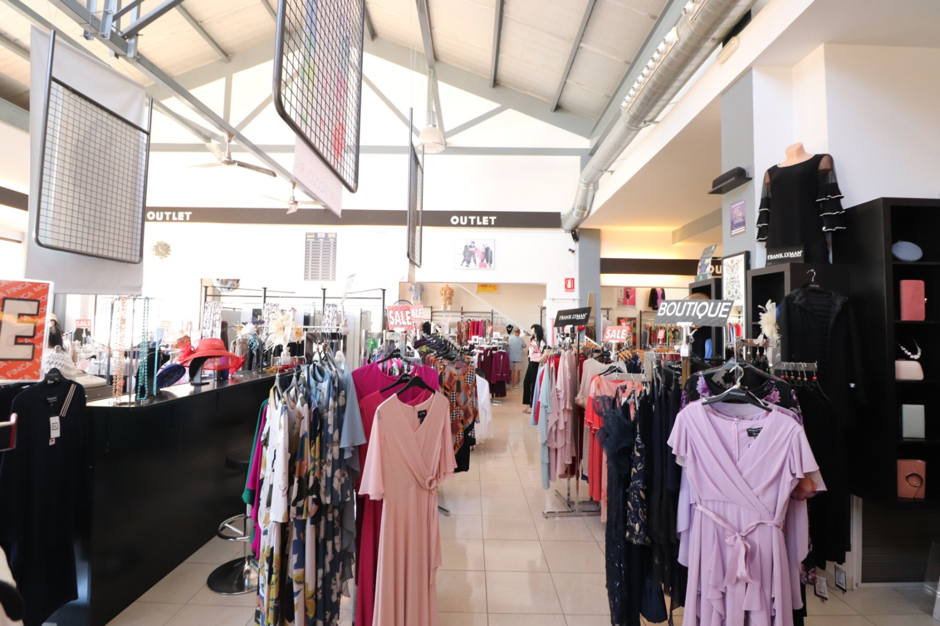Reventa - Propiedades comerciales - Algorfa - Costa Blanca Sur