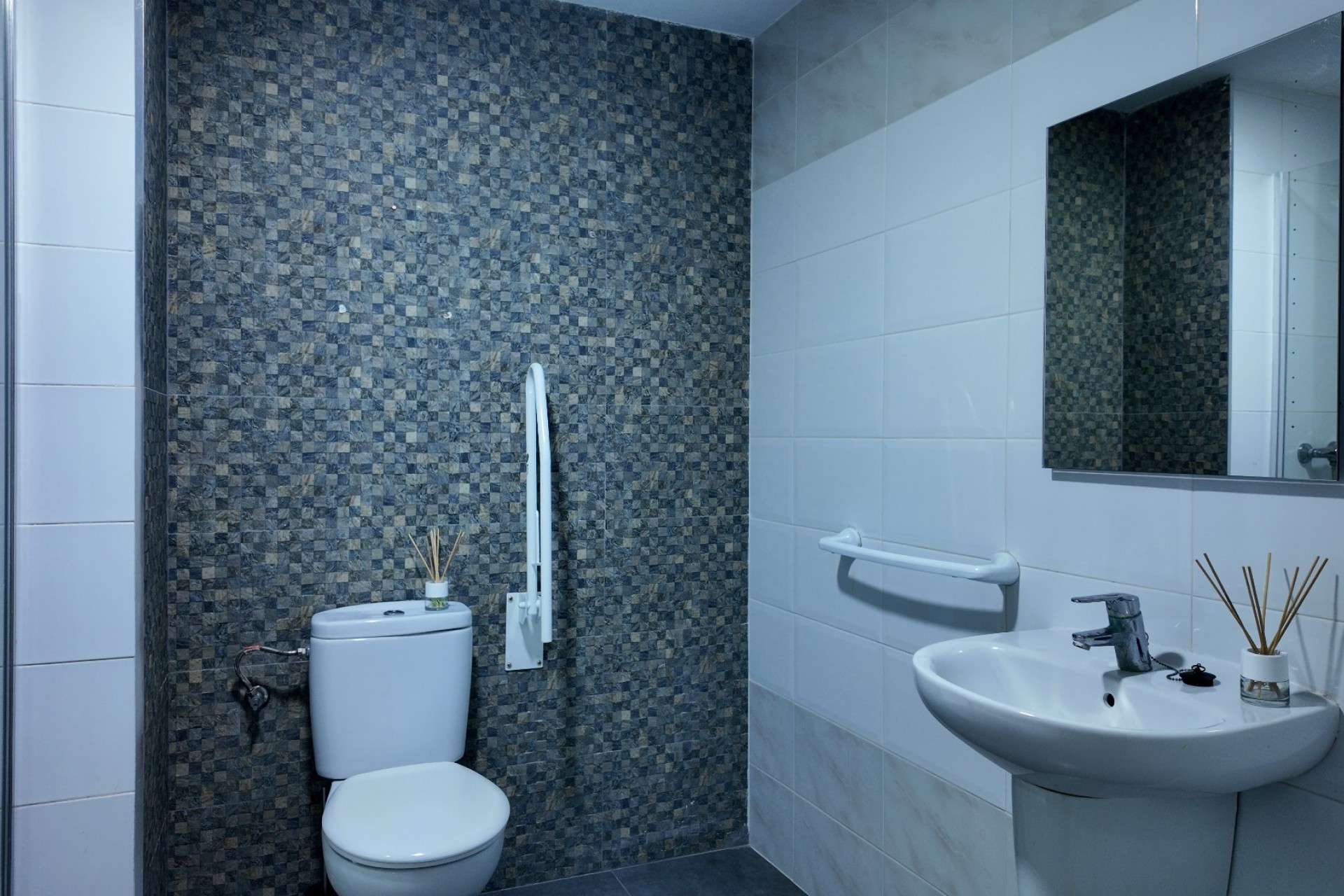 Reventa - Propiedades comerciales - Alicante - Costa Blanca Norte 