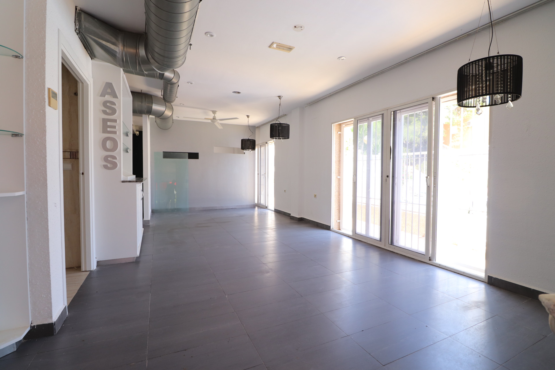 Reventa - Propiedades comerciales - Ciudad Quesada - Costa Blanca Sur