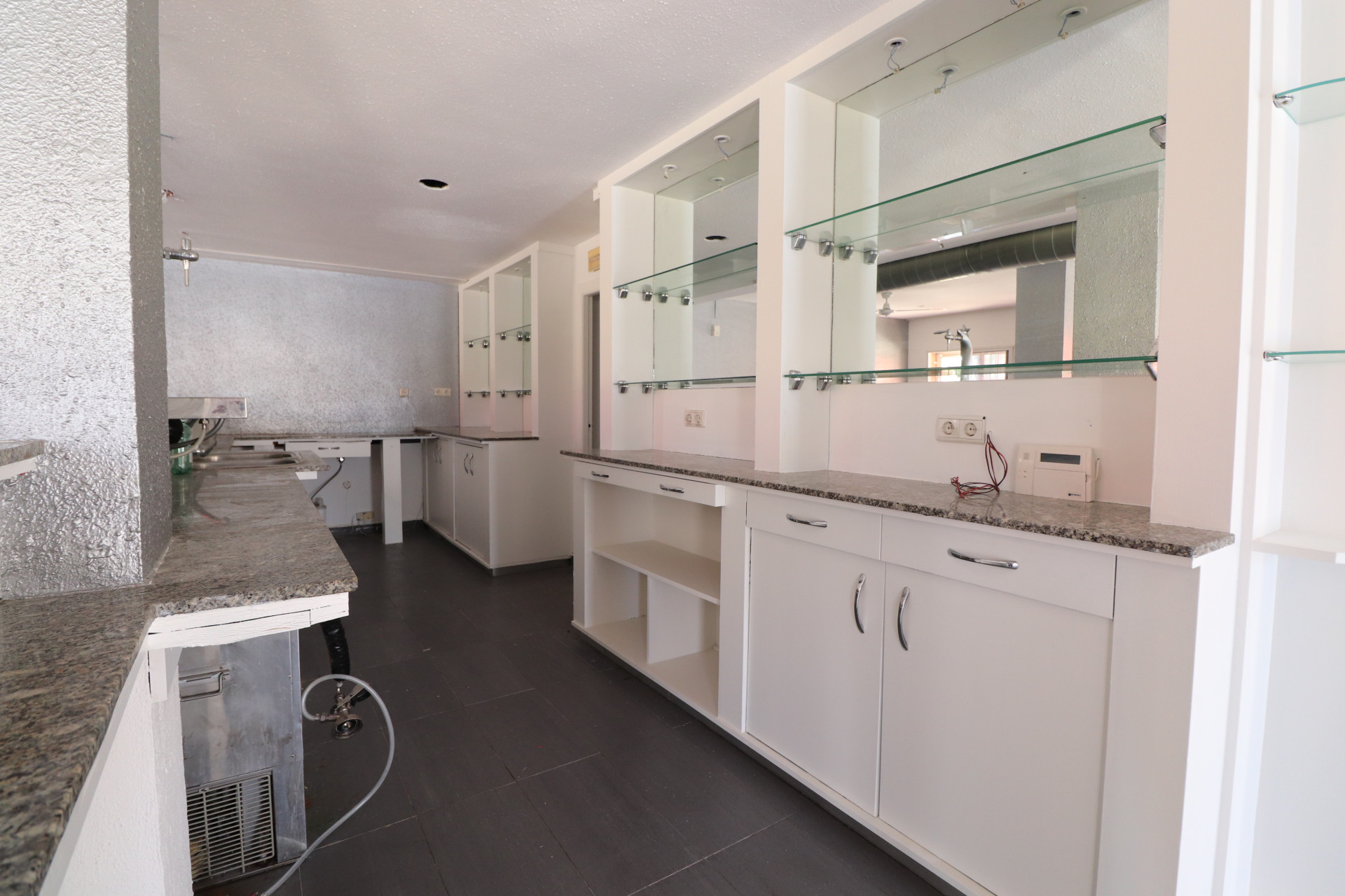 Reventa - Propiedades comerciales - Ciudad Quesada - Costa Blanca Sur