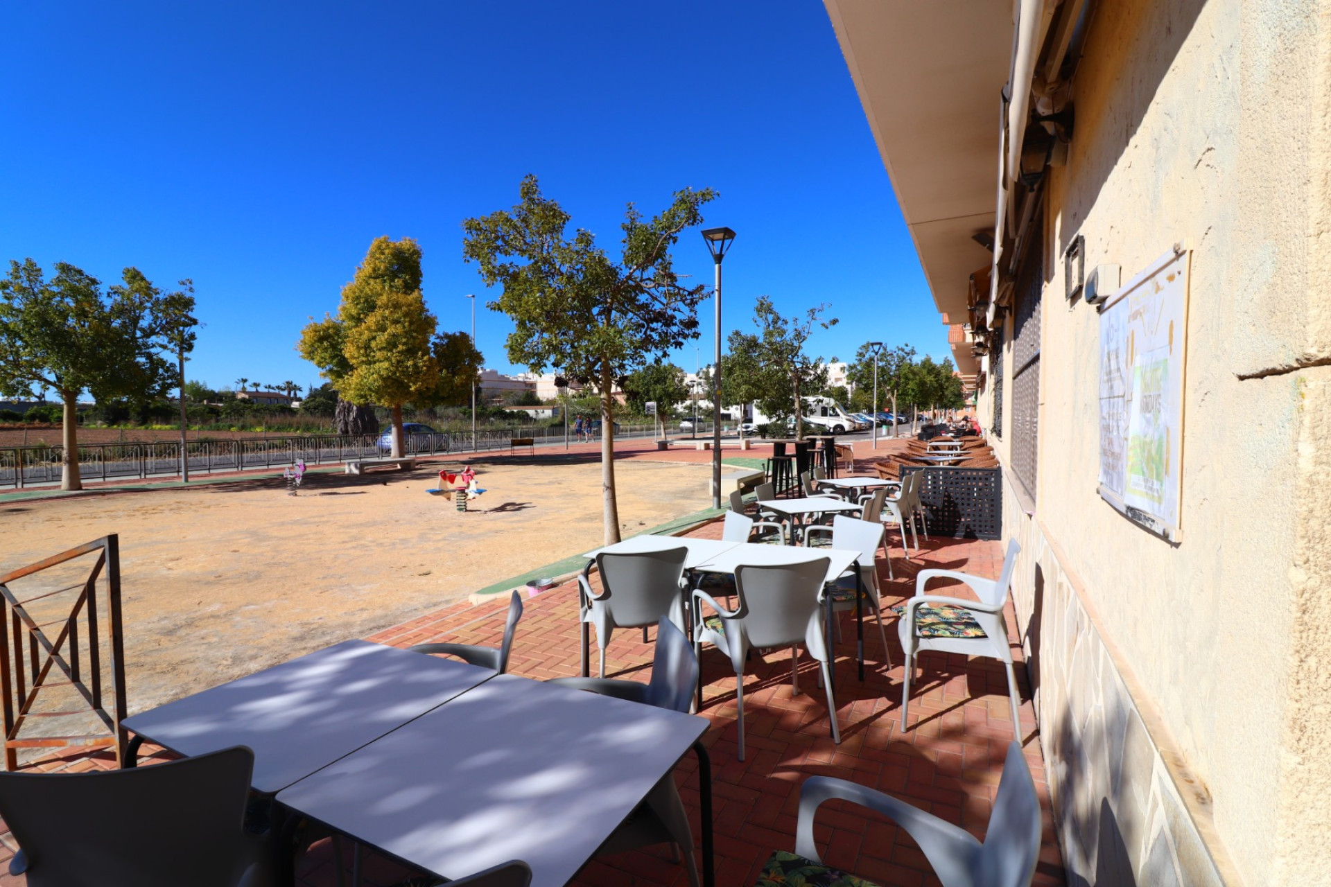 Reventa - Propiedades comerciales - Formentera del Segura - Costa Blanca Sur