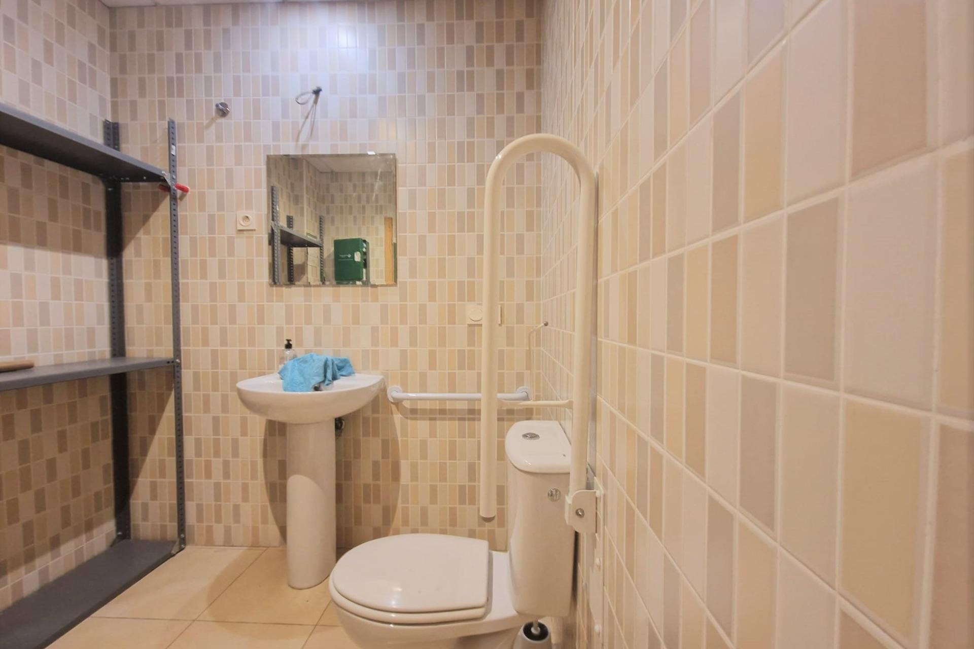 Reventa - Propiedades comerciales - Guardamar del Segura - Costa Blanca Sur