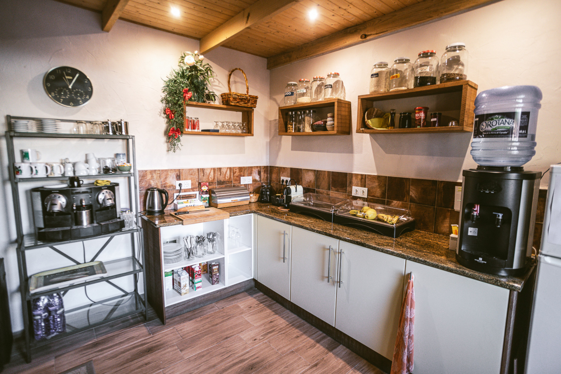 Reventa - Propiedades comerciales - Hondón de las Nieves - Costa Blanca Sur