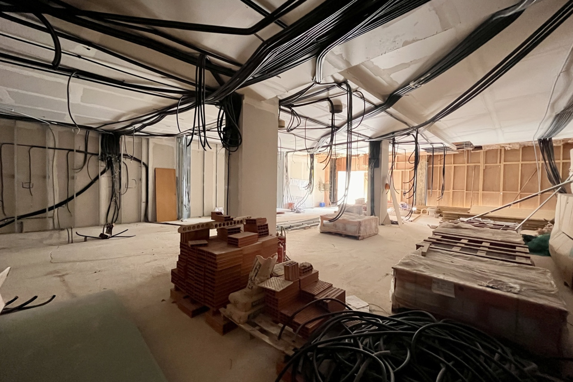 Reventa - Propiedades comerciales - La Zenia - Costa Blanca Sur