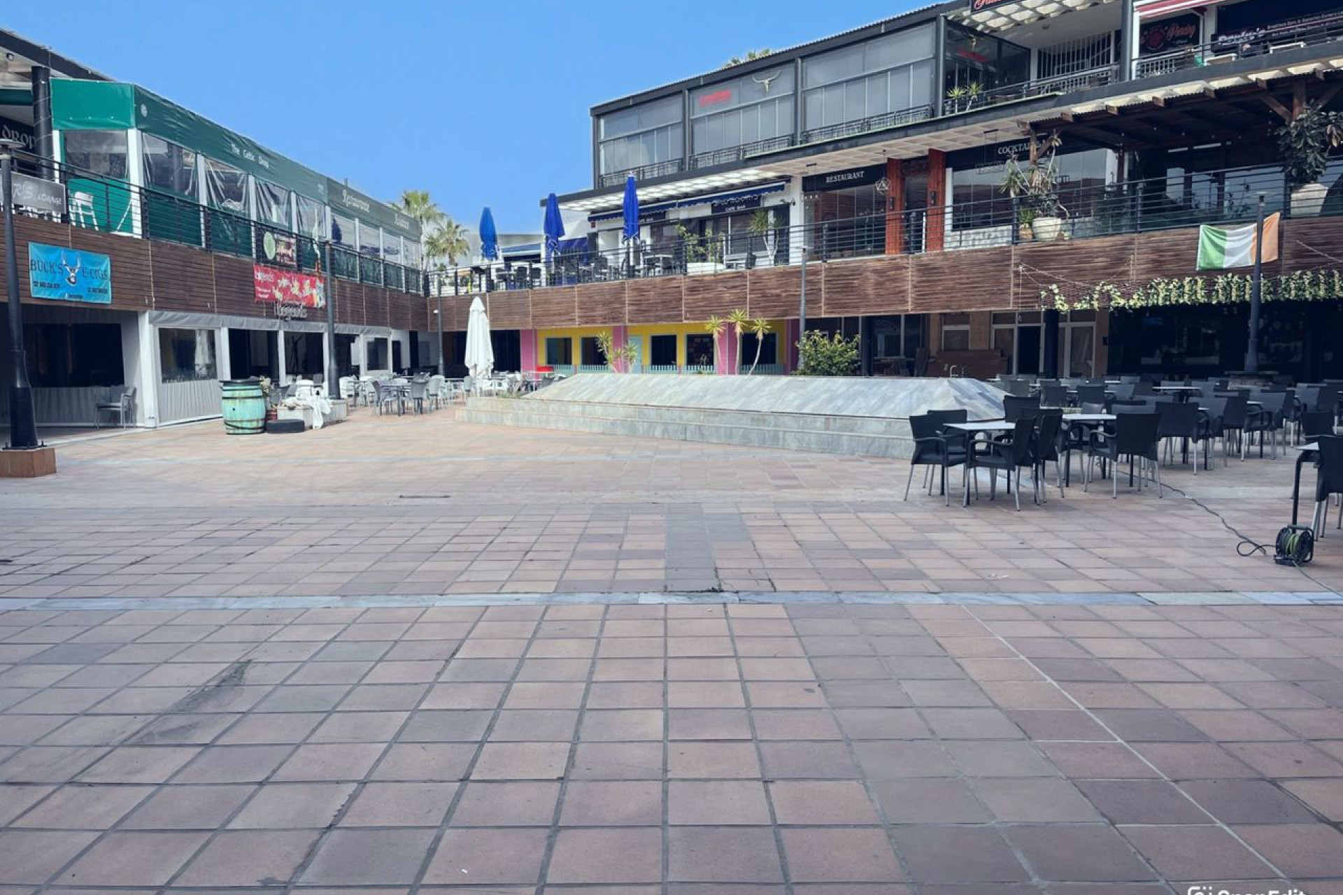 Reventa - Propiedades comerciales - Playa Flamenca - Costa Blanca Sur