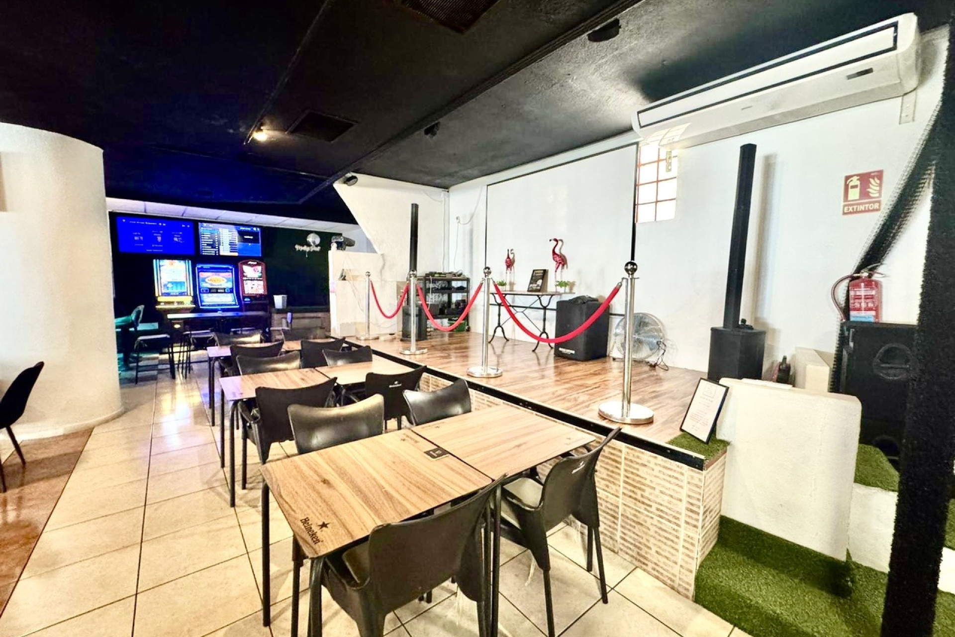 Reventa - Propiedades comerciales - San Miguel de Salinas - Costa Blanca Sur