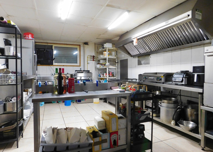 Reventa - Propiedades comerciales - San Miguel de Salinas - Costa Blanca Sur