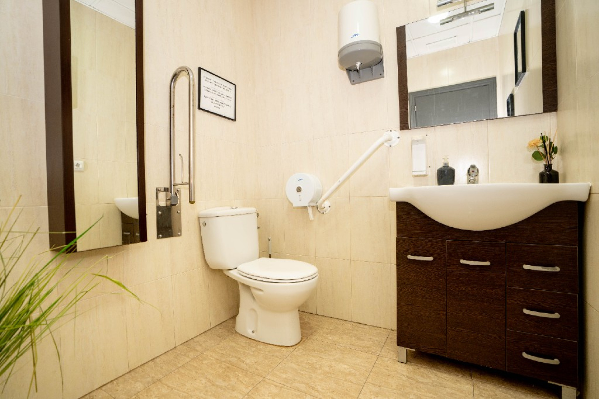 Reventa - Propiedades comerciales - Torrevieja - Costa Blanca Sur