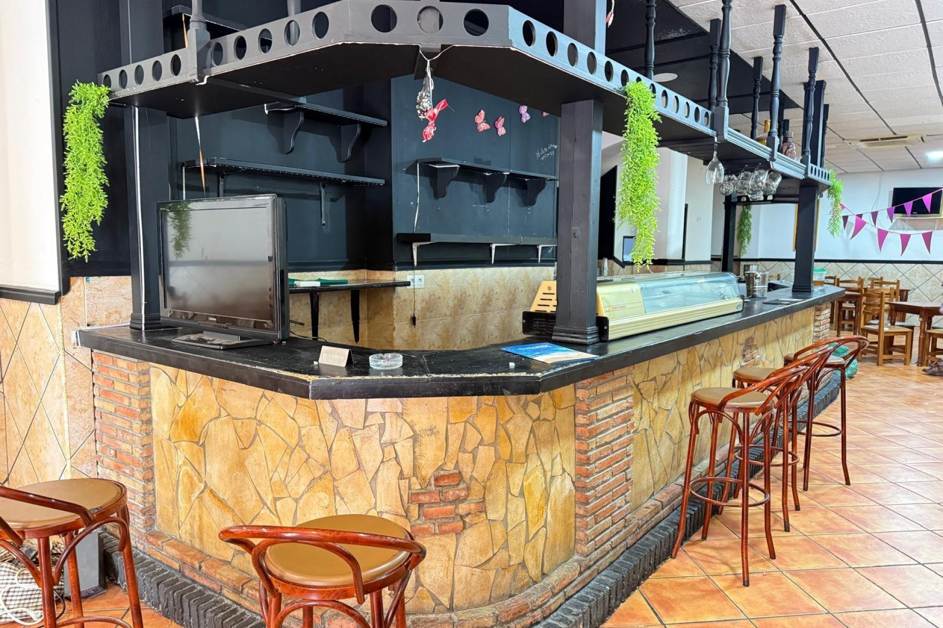 Reventa - Propiedades comerciales - Torrevieja - Costa Blanca Sur