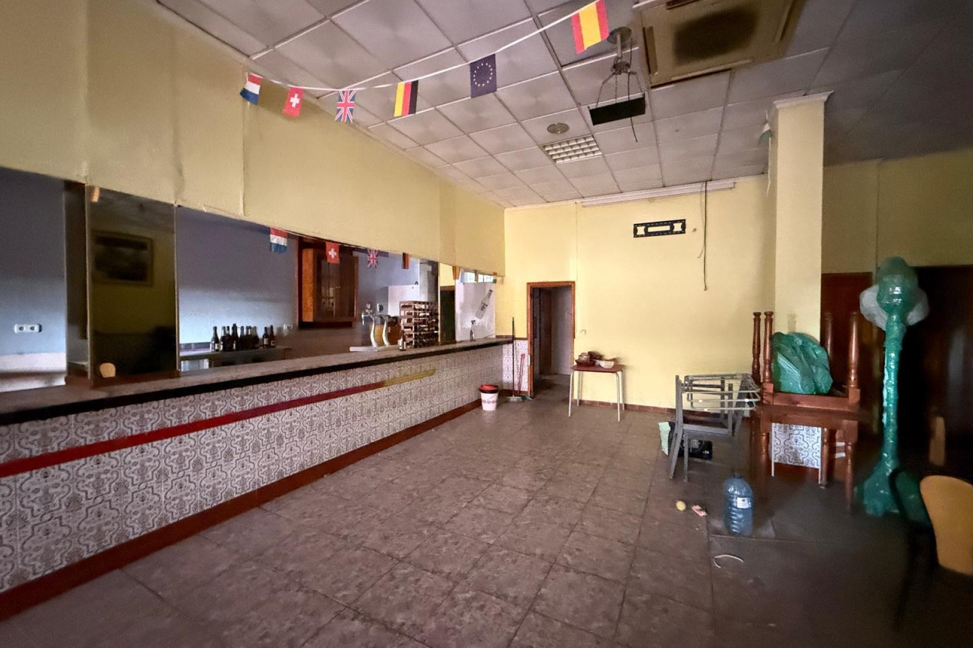 Reventa - Propiedades comerciales - Torrevieja - Costa Blanca Sur