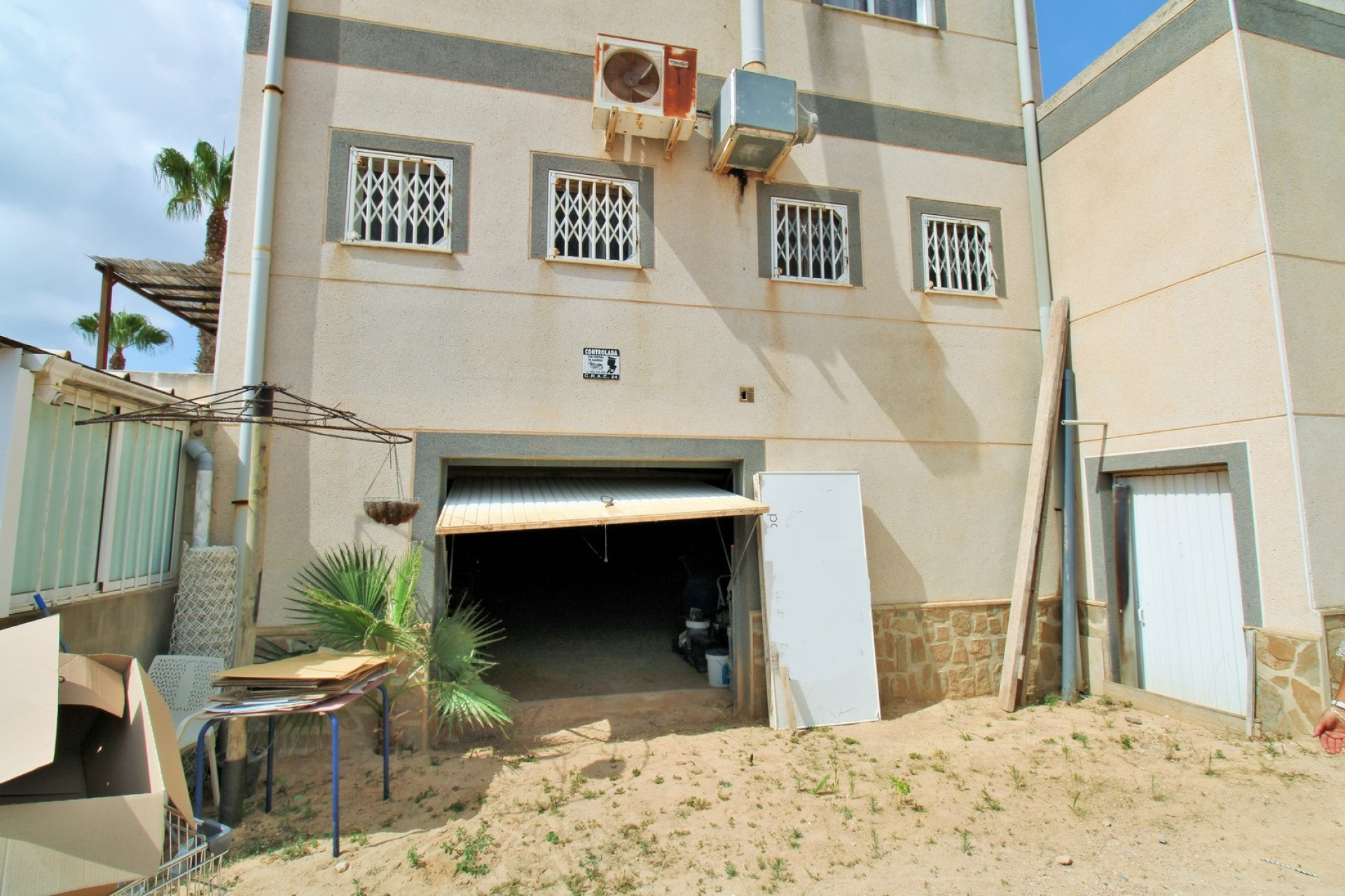 Reventa - Propiedades comerciales - Villamartin - Costa Blanca Sur