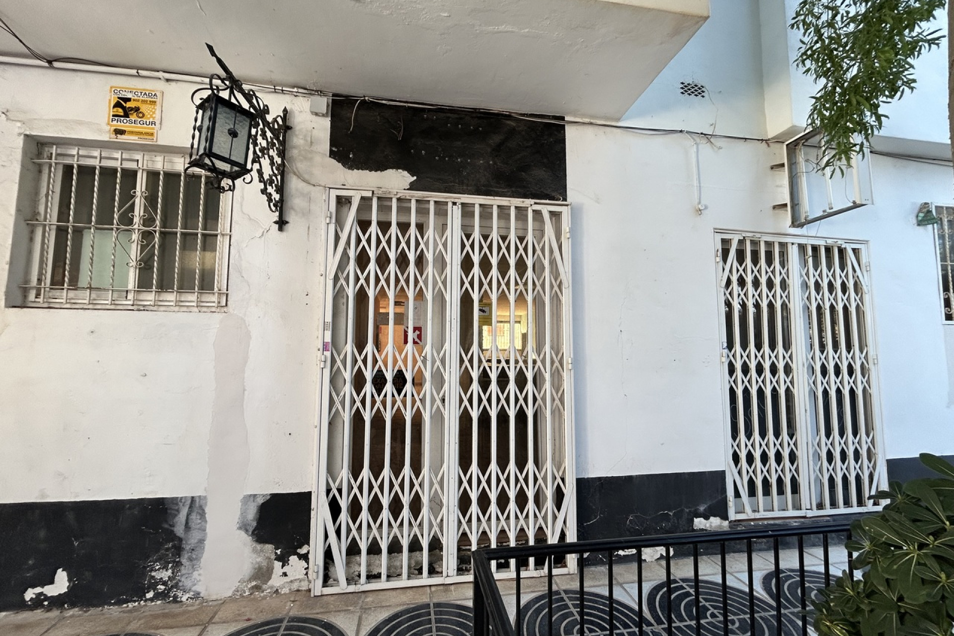 Reventa - Propiedades comerciales - Villamartin - Costa Blanca Sur