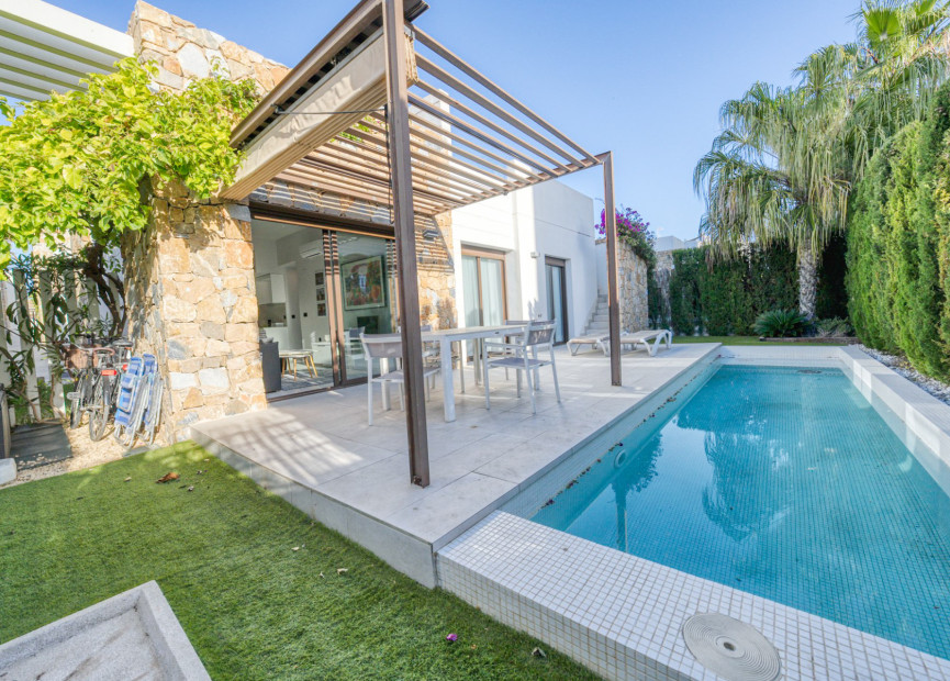 Reventa - Villa - Lomas de Cabo Roig - Orihuela Costa