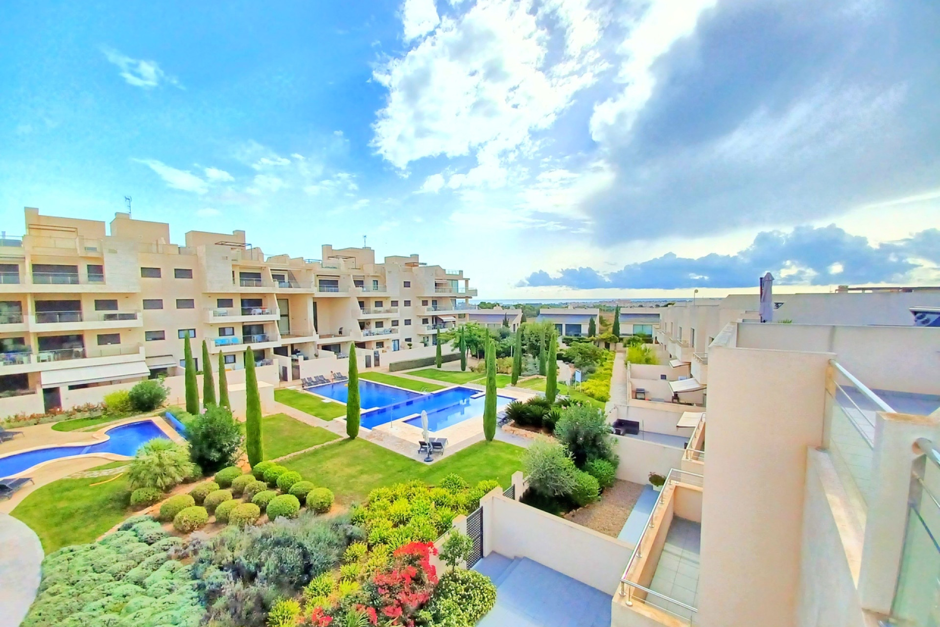 Reventa - Villa - Los Dolses - Orihuela Costa