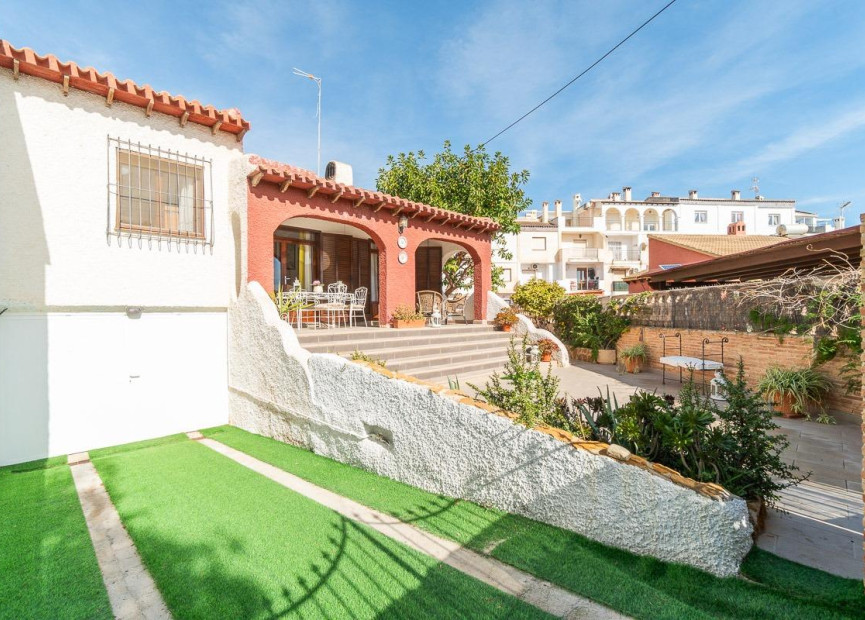 Reventa - Villa - Orihuela Costa