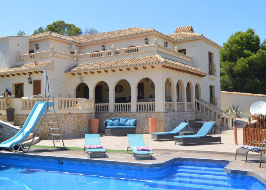 Reventa - Villa - Orihuela Costa