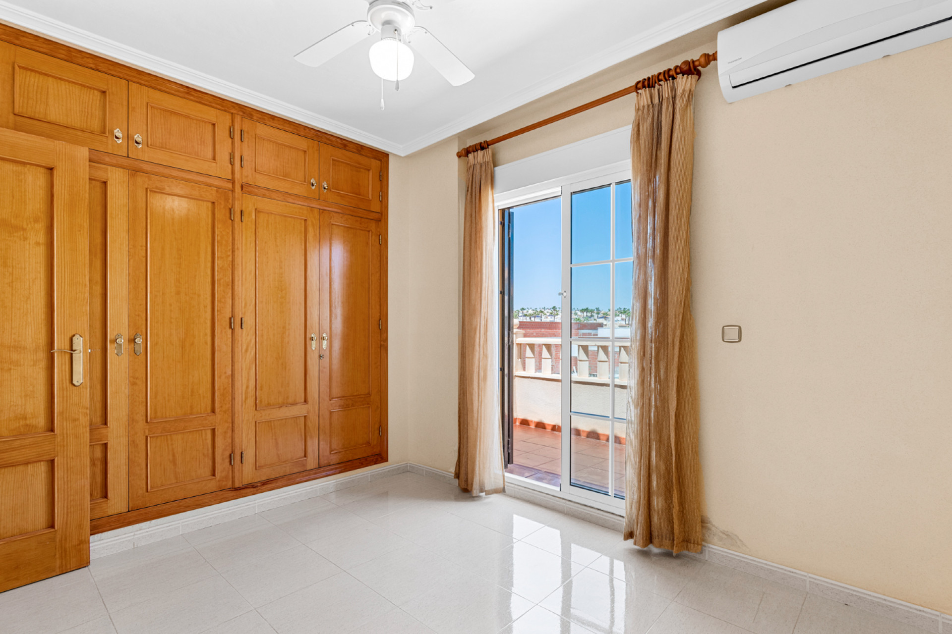 Reventa - Villa - Orihuela Costa