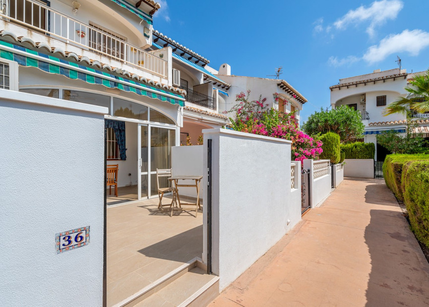 Reventa - Villa - Torrevieja - Orihuela Costa