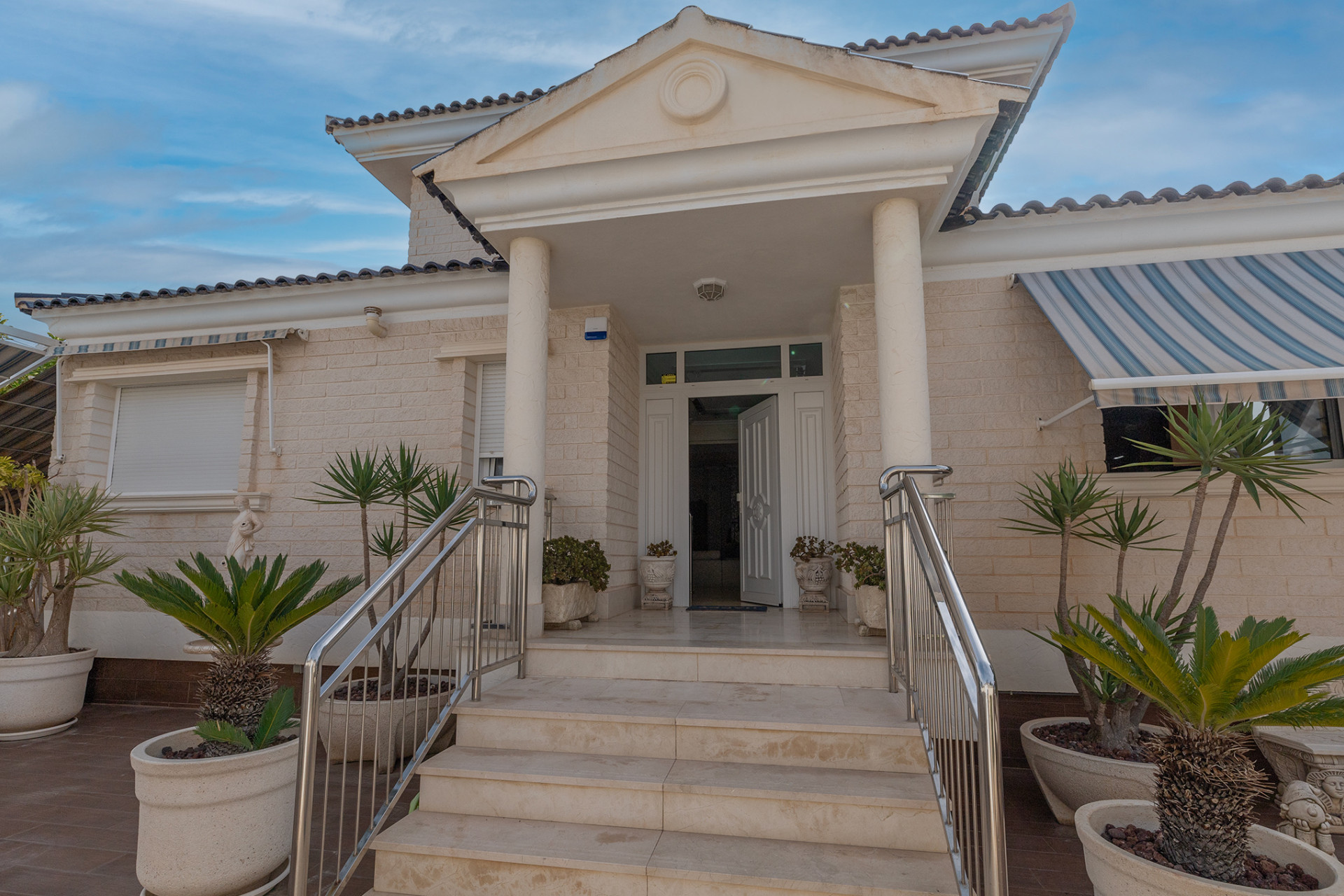 Reventa - Villa - Torrevieja