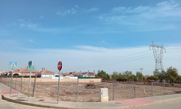 Terreno edificable - Reventa - Los Montesinos - La Herrada