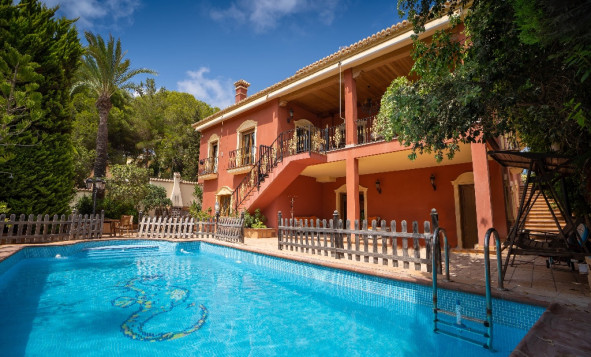 Villa - Herverkoop - Dehesa de Campoamor - Orihuela Costa