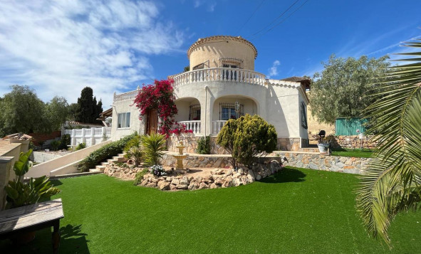 Villa - Herverkoop - Los Balcones - Orihuela Costa