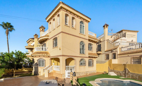 Villa - Herverkoop - Orihuela Costa - Orihuela Costa