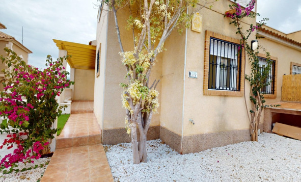 Villa - Herverkoop - Orihuela Costa - Orihuela Costa