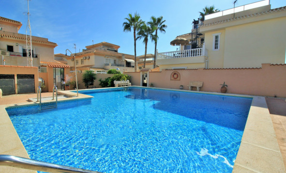 Villa - Herverkoop - Playa Flamenca - Orihuela Costa