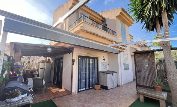 Villa - Herverkoop - San Miguel de Salinas - Orihuela Costa