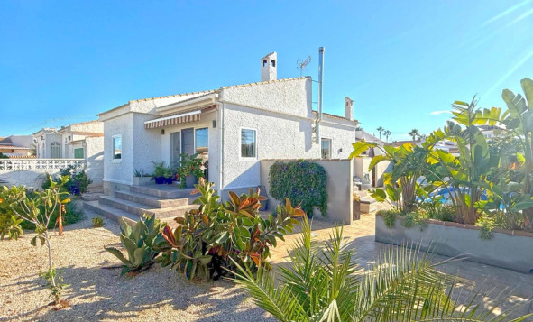 Villa - Herverkoop - Torrevieja - Torrevieja