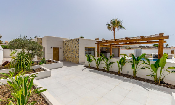 Villa - Herverkoop - Torrevieja - Torrevieja